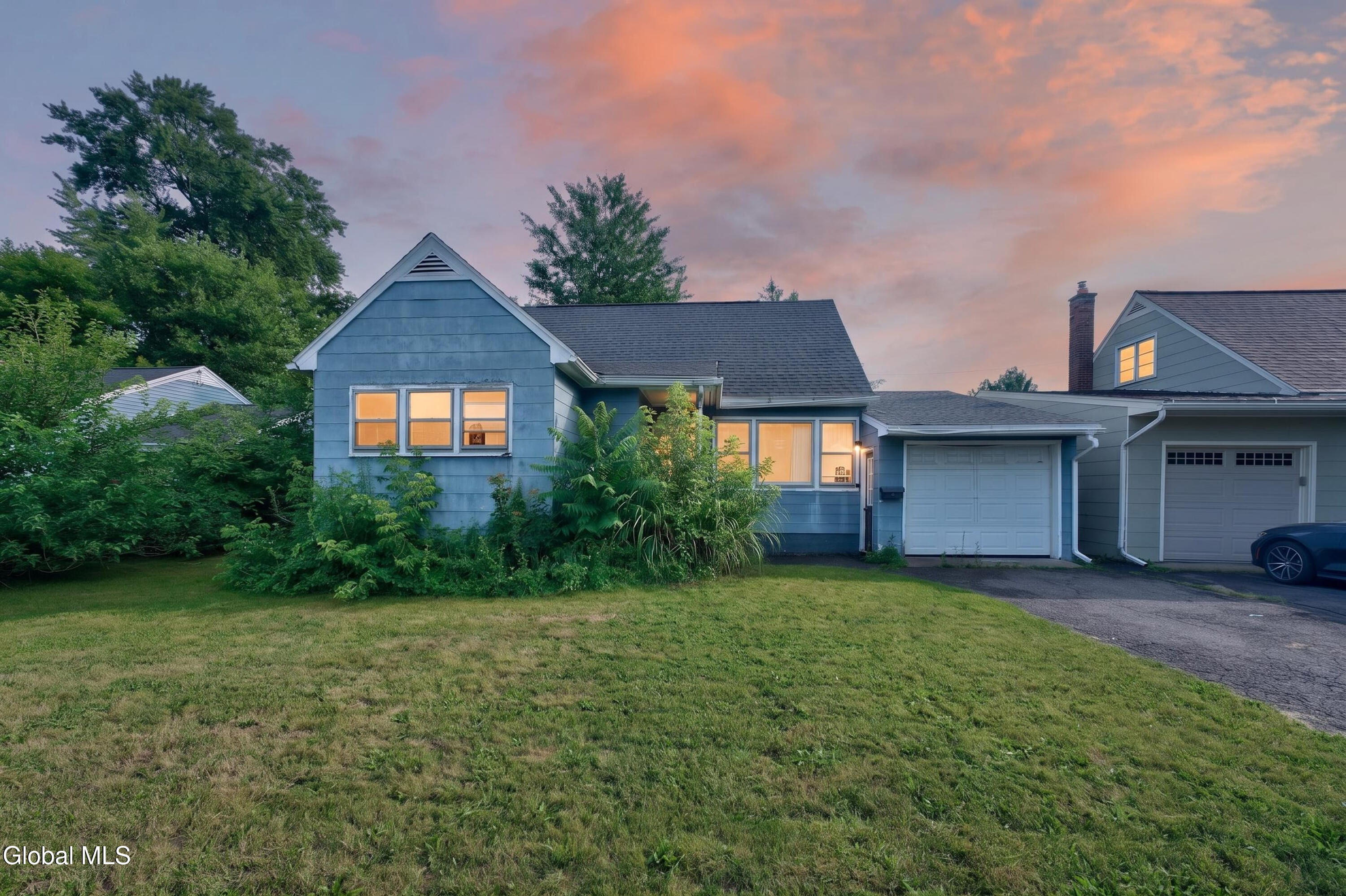2529 Putnam Street Schenectady NY 12304