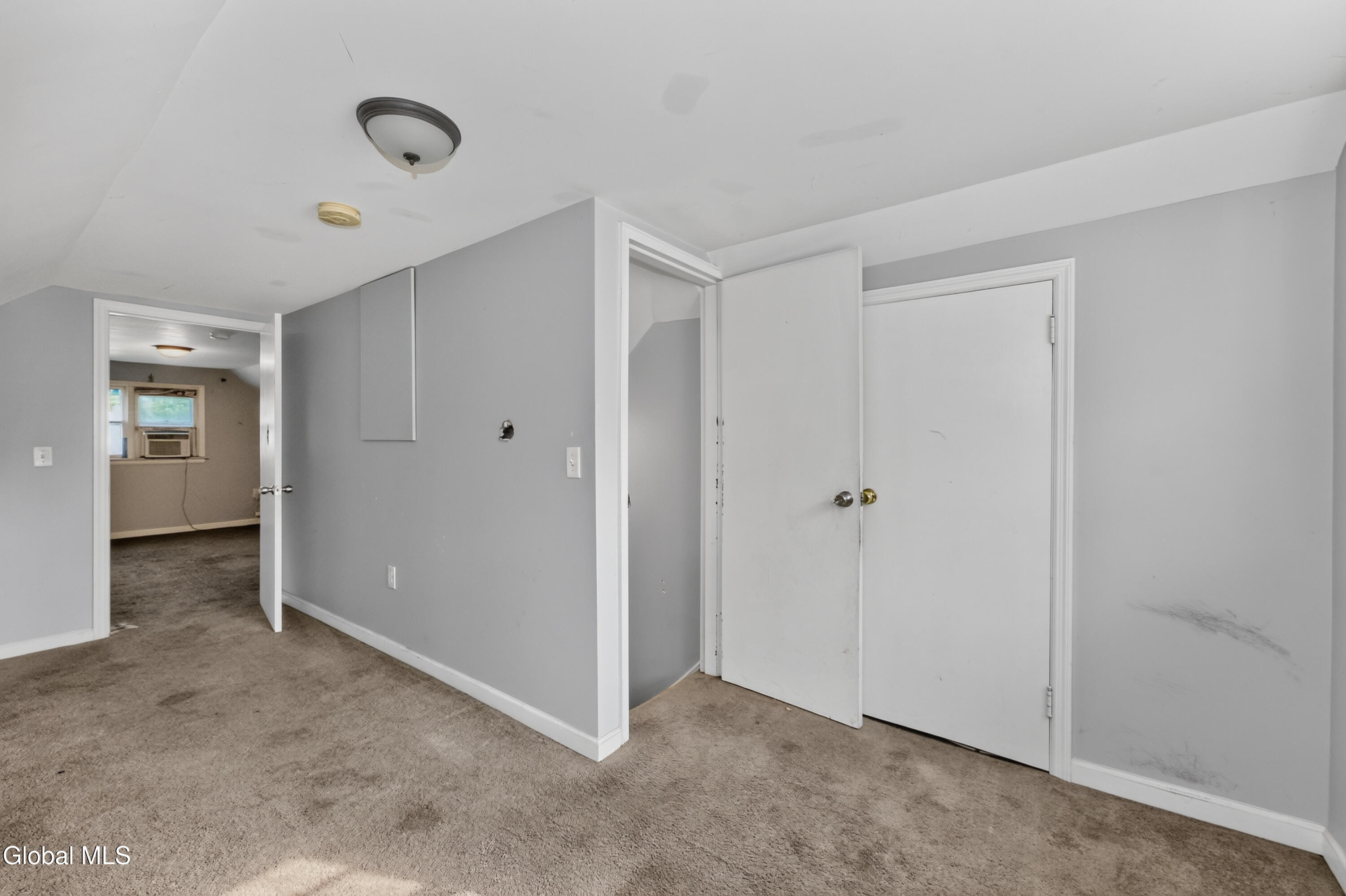 2529 Putnam Street Schenectady NY 12304