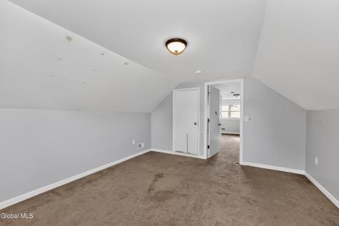 2529 Putnam Street Schenectady NY 12304