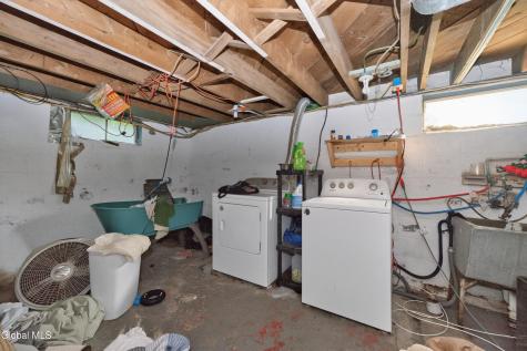 2529 Putnam Street Schenectady NY 12304