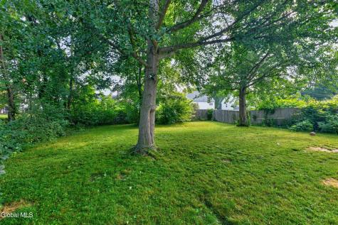 2529 Putnam Street Schenectady NY 12304