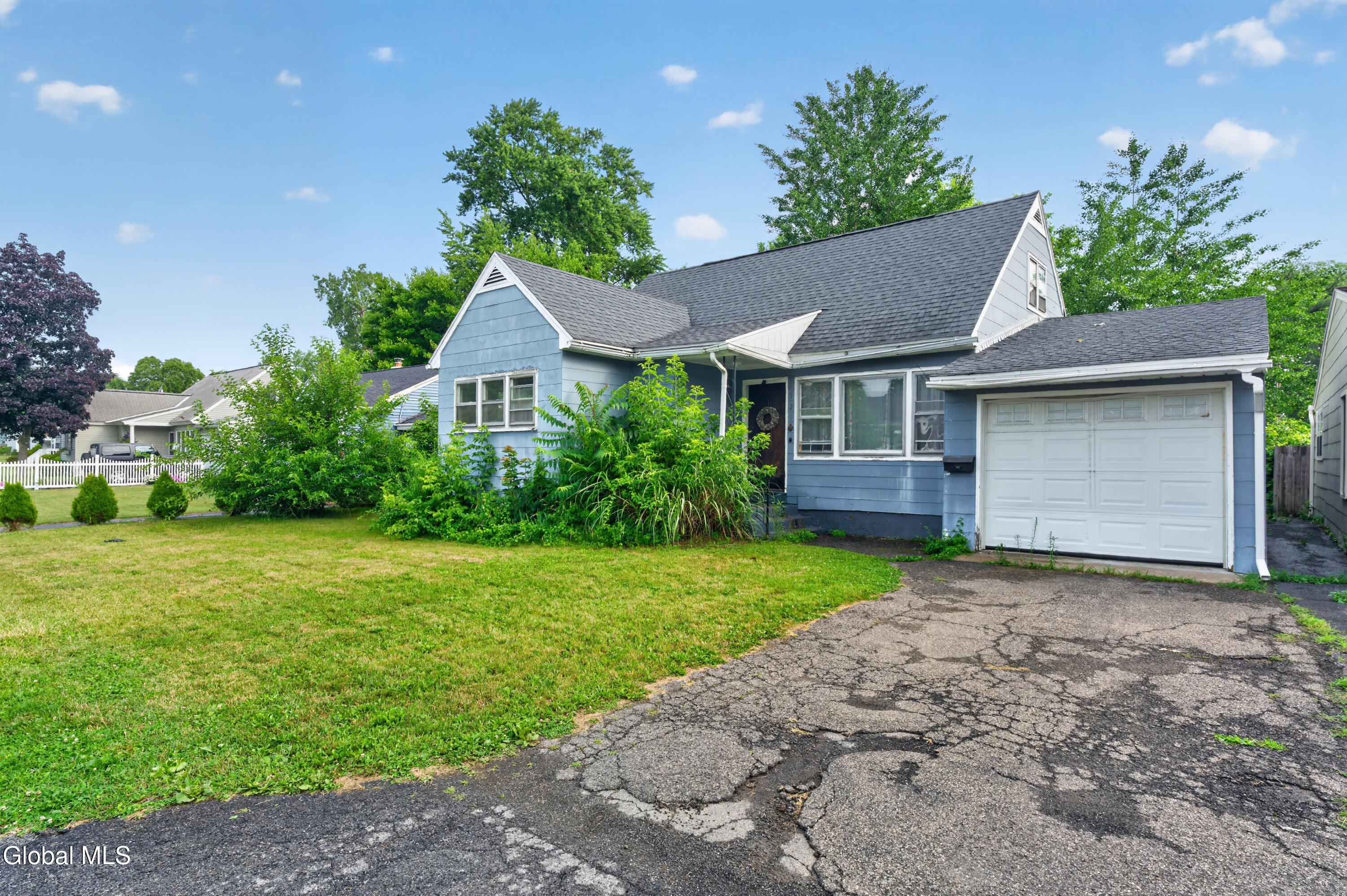 2529 Putnam Street Schenectady NY 12304