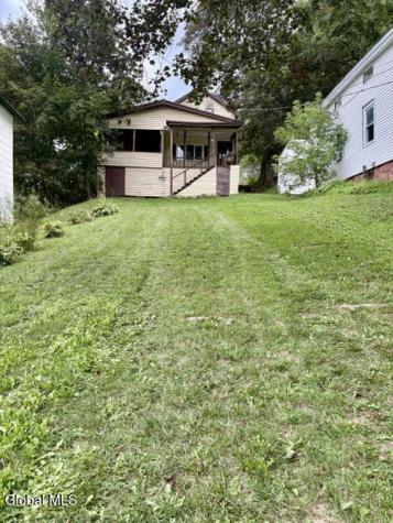 90 Saunders Street Whitehall NY 12887