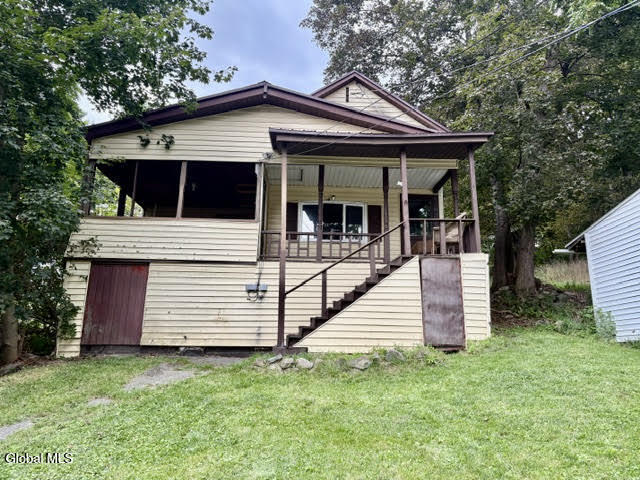 90 Saunders Street Whitehall NY 12887