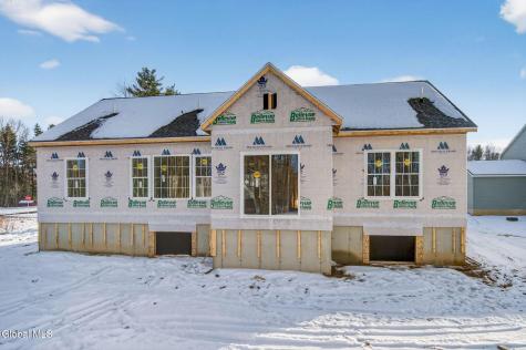 16 Mackenna Court Ballston Lake NY 12019