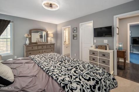 52 Brampton Lane Gansevoort NY 12831