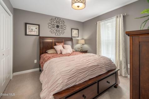 52 Brampton Lane Gansevoort NY 12831