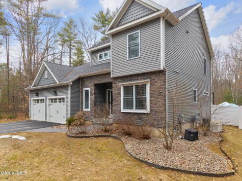 52 Brampton Lane Gansevoort NY 12831