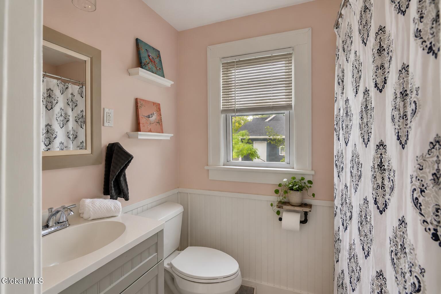37 Western Avenue Watervliet NY 12189