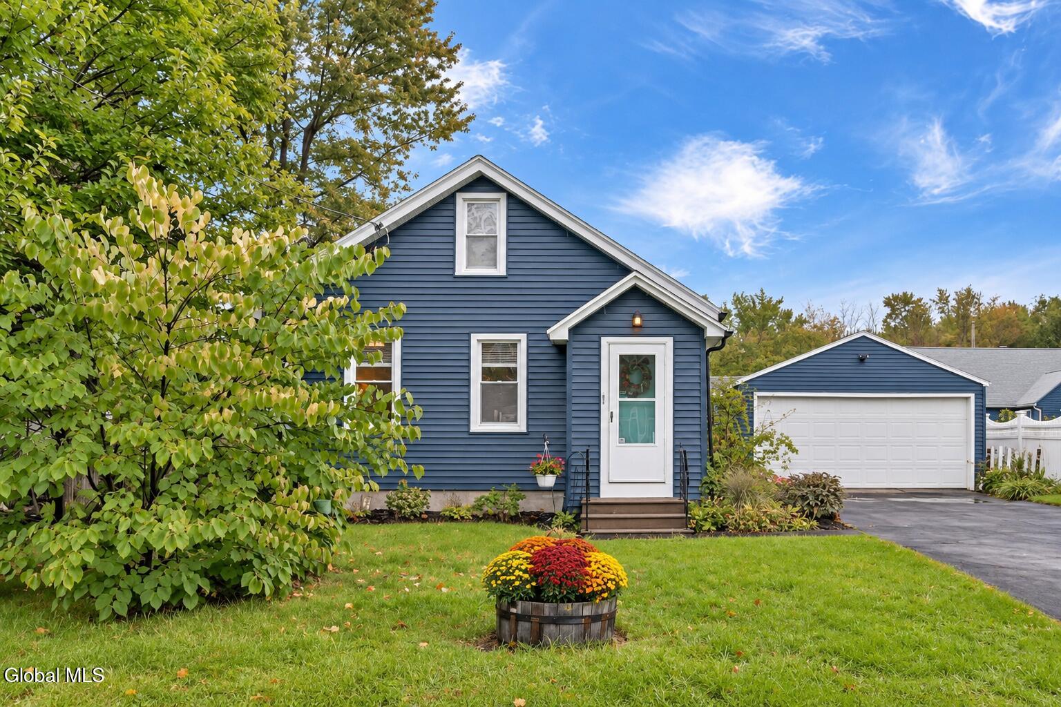 37 Western Avenue Watervliet NY 12189