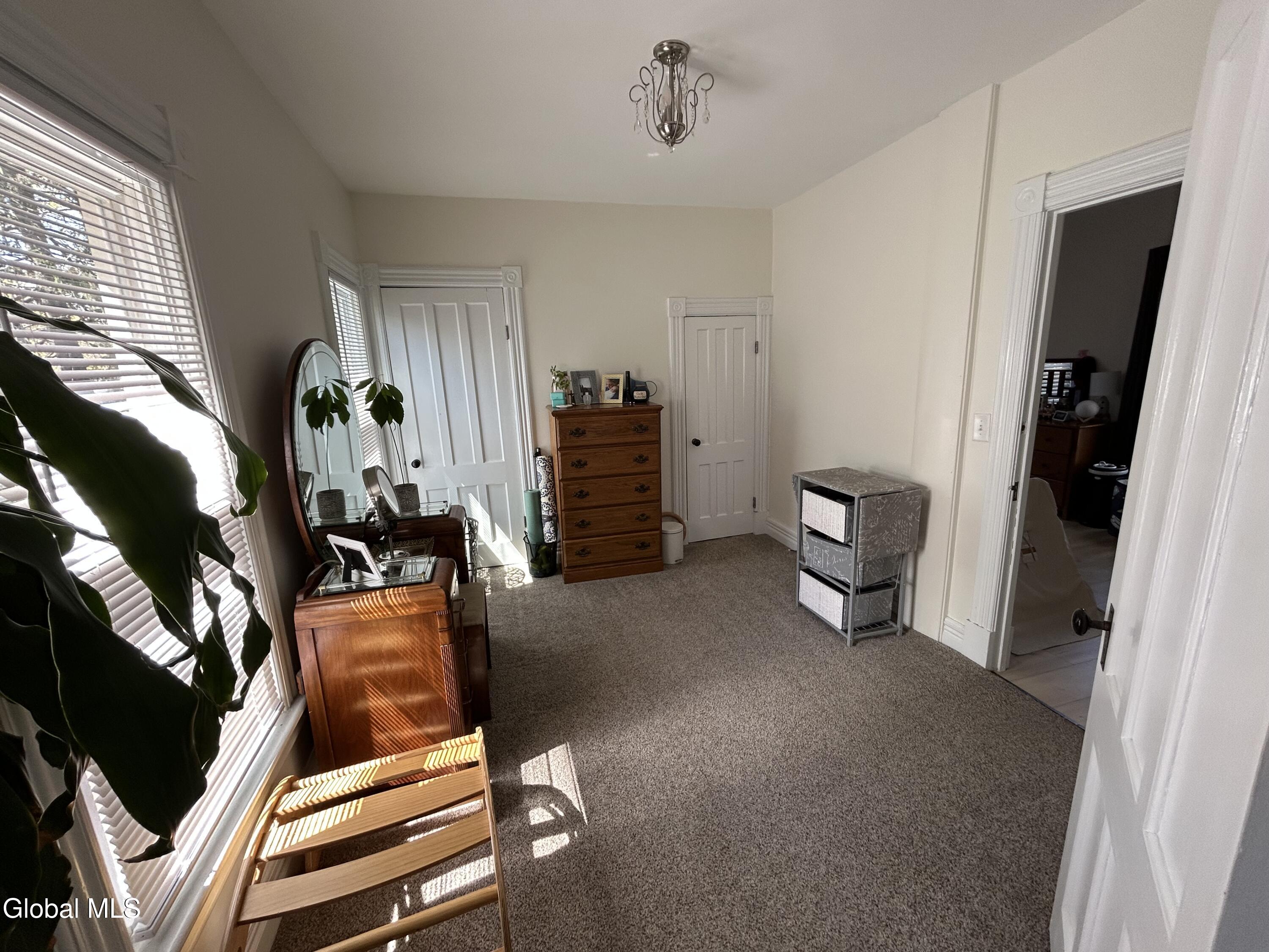 83 Kingsboro Avenue Gloversville NY 12078