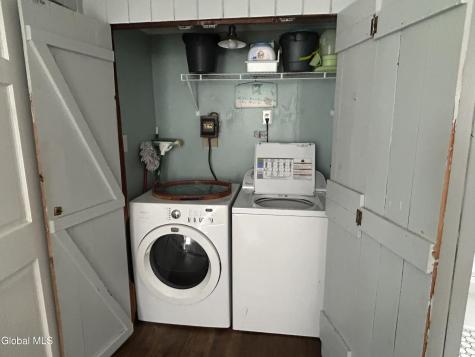 83 Kingsboro Avenue Gloversville NY 12078