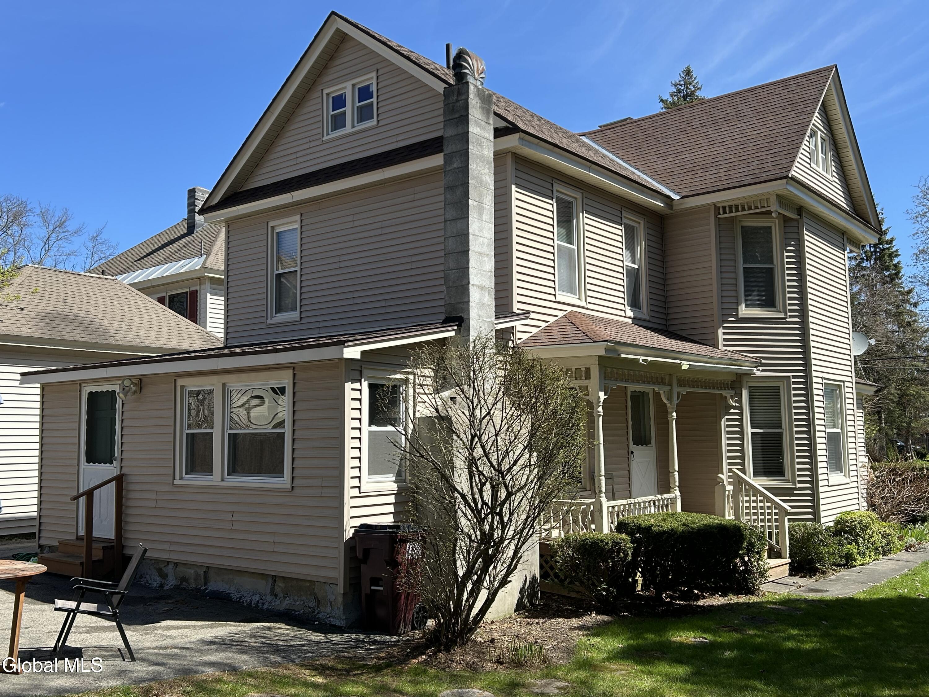 83 Kingsboro Avenue Gloversville NY 12078