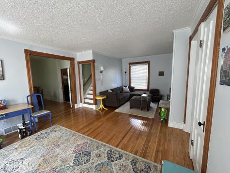 83 Kingsboro Avenue Gloversville NY 12078