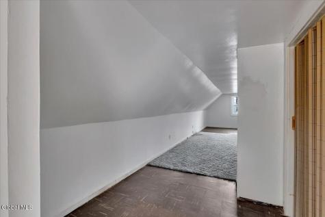 2540 Pauline Avenue Rotterdam NY 12306