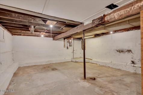 2540 Pauline Avenue Rotterdam NY 12306