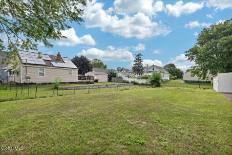 2540 Pauline Avenue Rotterdam NY 12306