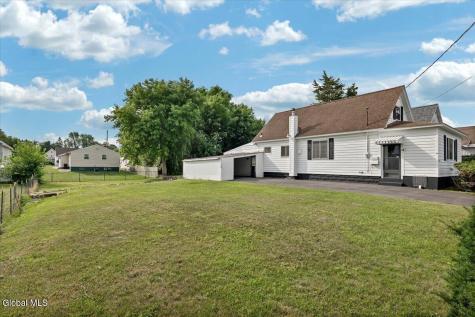 2540 Pauline Avenue Rotterdam NY 12306