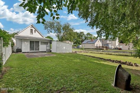 2540 Pauline Avenue Rotterdam NY 12306