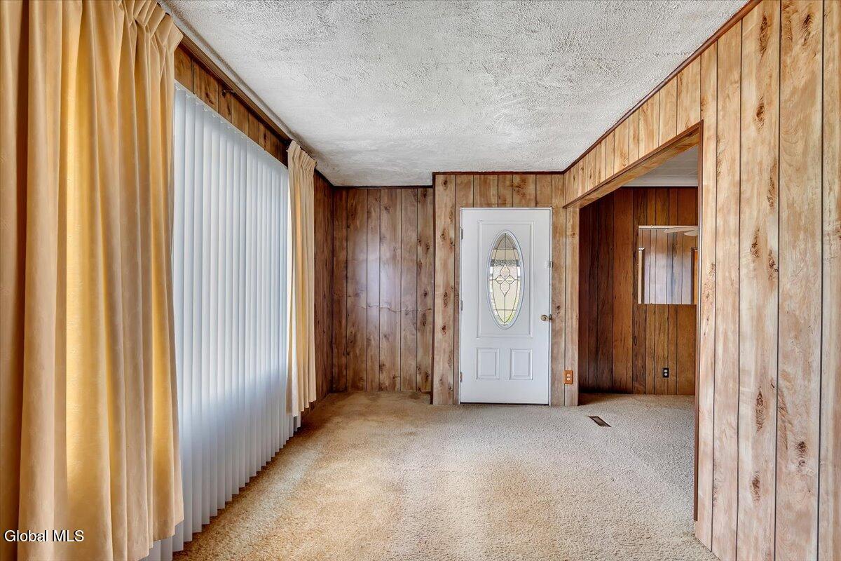2540 Pauline Avenue Rotterdam NY 12306