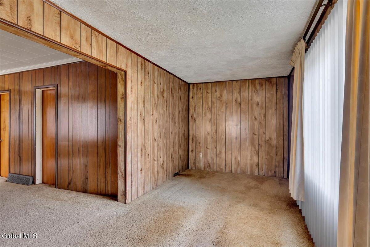 2540 Pauline Avenue Rotterdam NY 12306