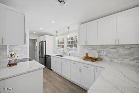 12 Laurel Road Moreau NY 12828