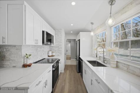 12 Laurel Road Moreau NY 12828