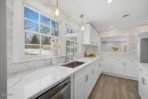 12 Laurel Road Moreau NY 12828