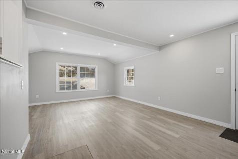 12 Laurel Road Moreau NY 12828