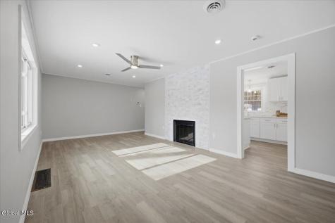 12 Laurel Road Moreau NY 12828