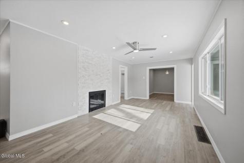 12 Laurel Road Moreau NY 12828