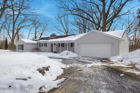 12 Laurel Road Moreau NY 12828