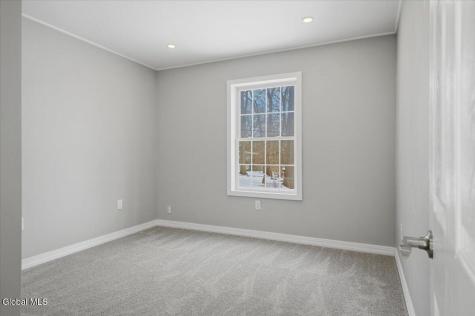 12 Laurel Road Moreau NY 12828