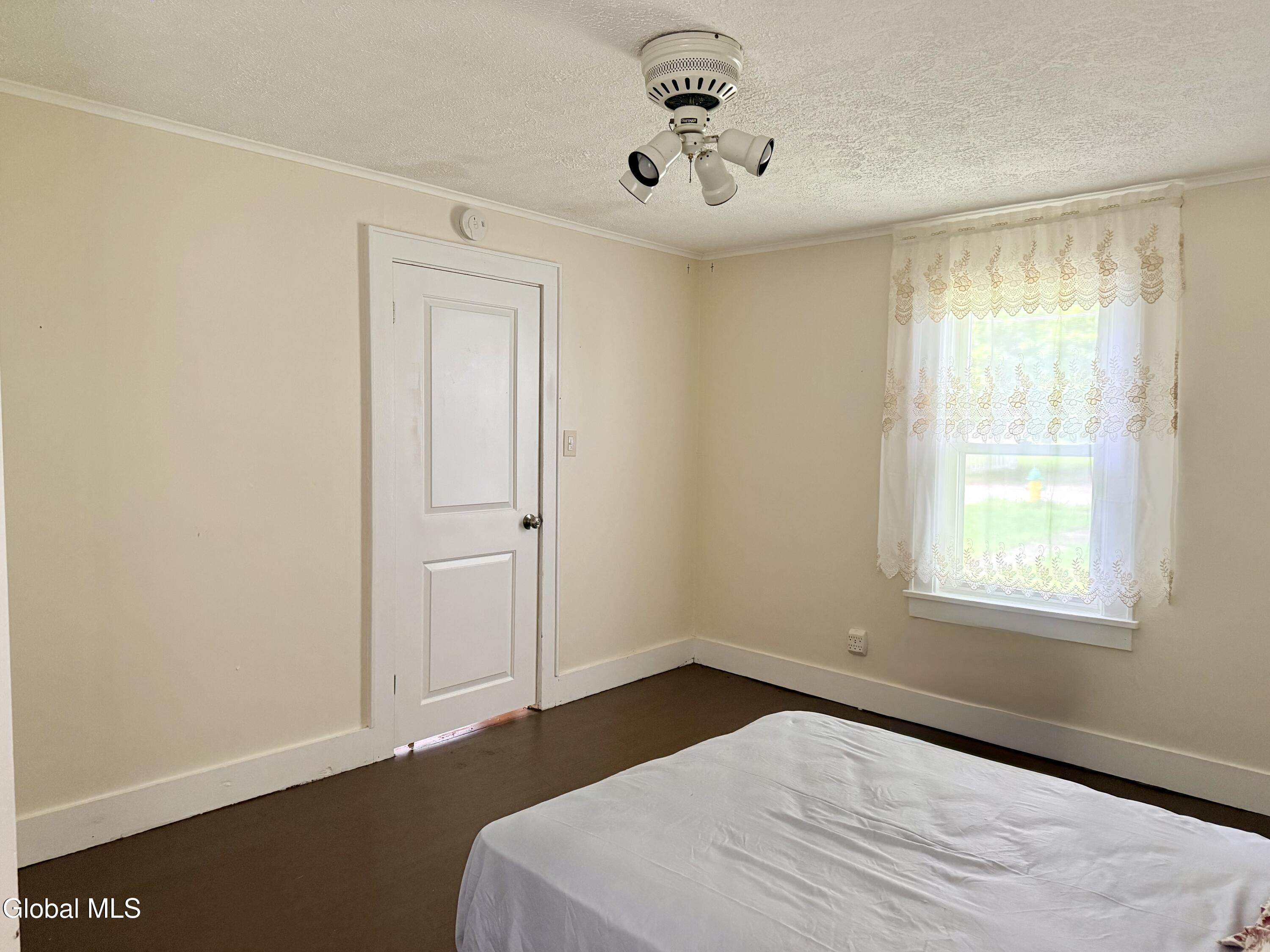 28 Lake Avenue Nassau NY 12123
