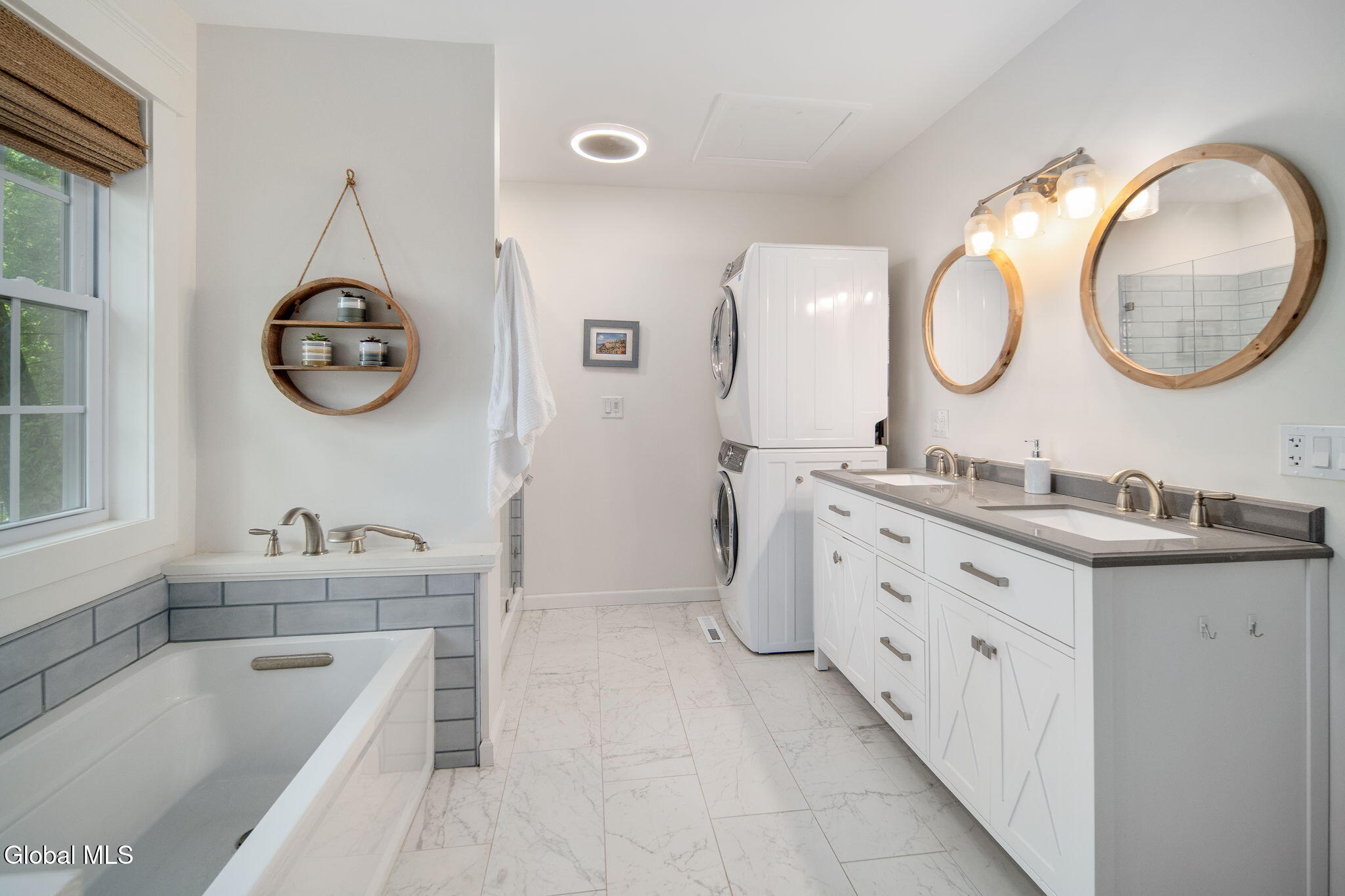 106 Berwick Road Delmar NY 12054