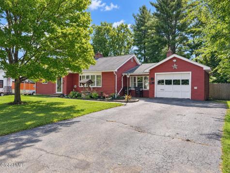 16 Carolyn Lane Glenville NY 12302