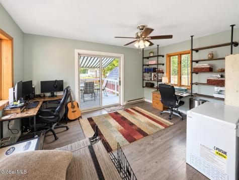 16 Carolyn Lane Glenville NY 12302