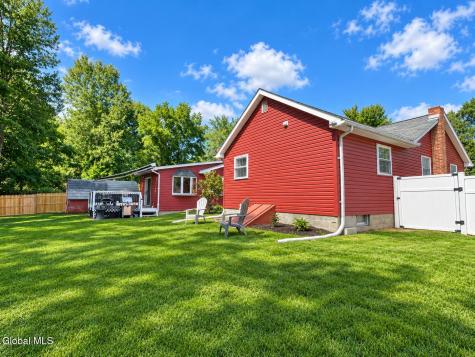 16 Carolyn Lane Glenville NY 12302