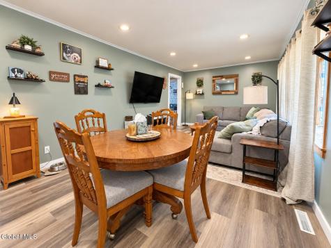 16 Carolyn Lane Glenville NY 12302