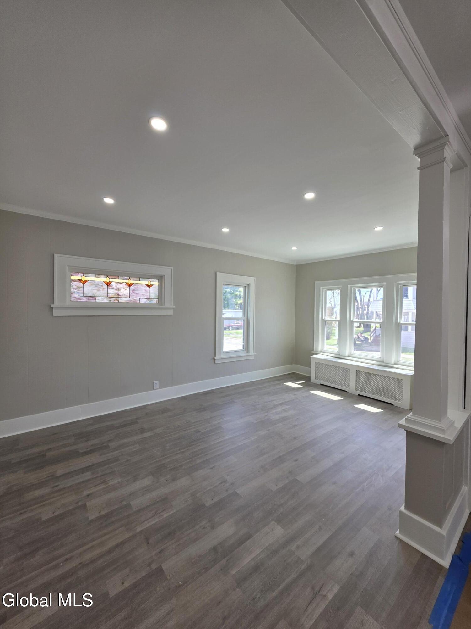14 Crescent Avenue Amsterdam NY 12010