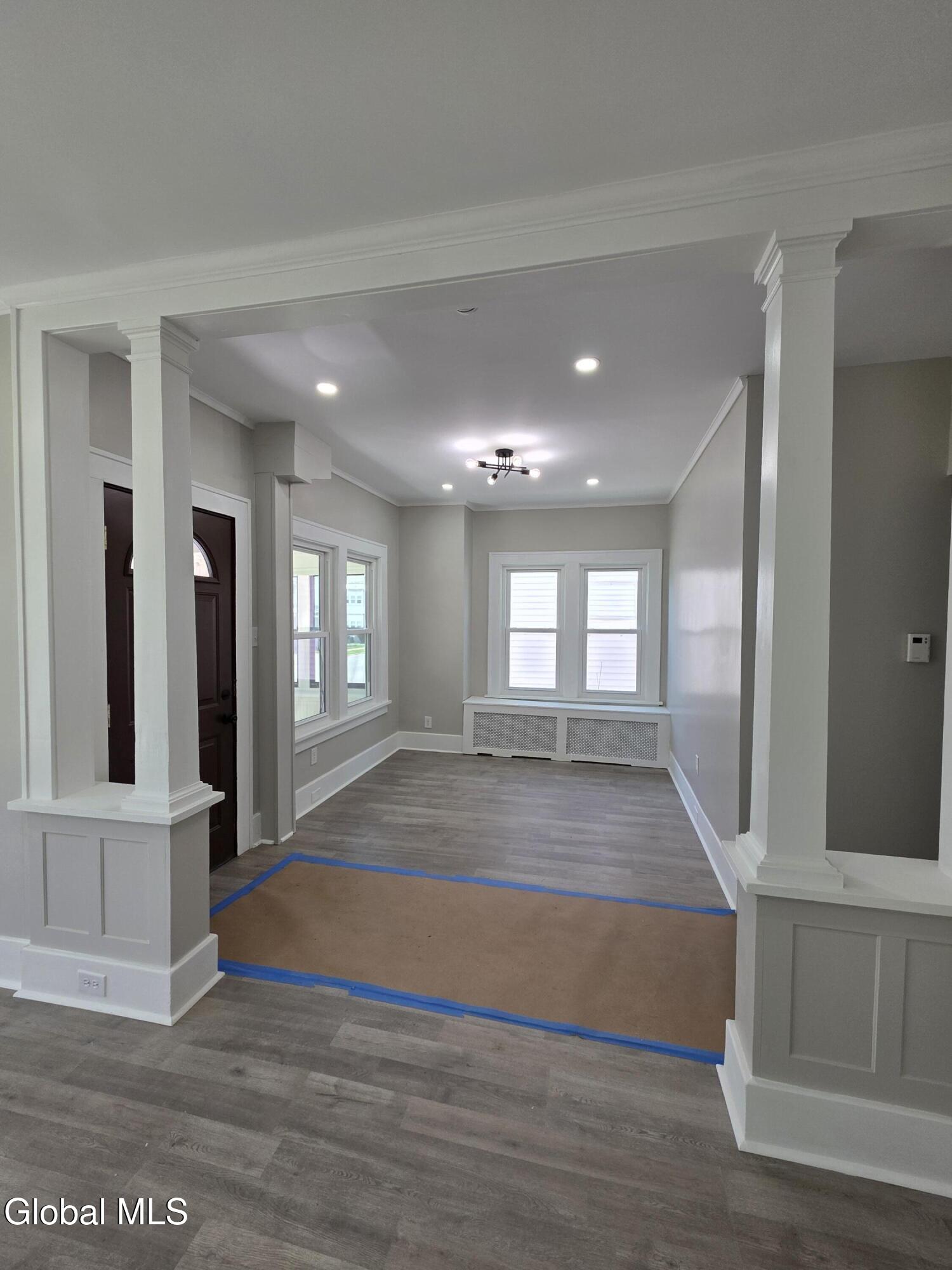 14 Crescent Avenue Amsterdam NY 12010