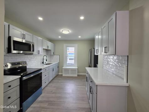 14 Crescent Avenue Amsterdam NY 12010