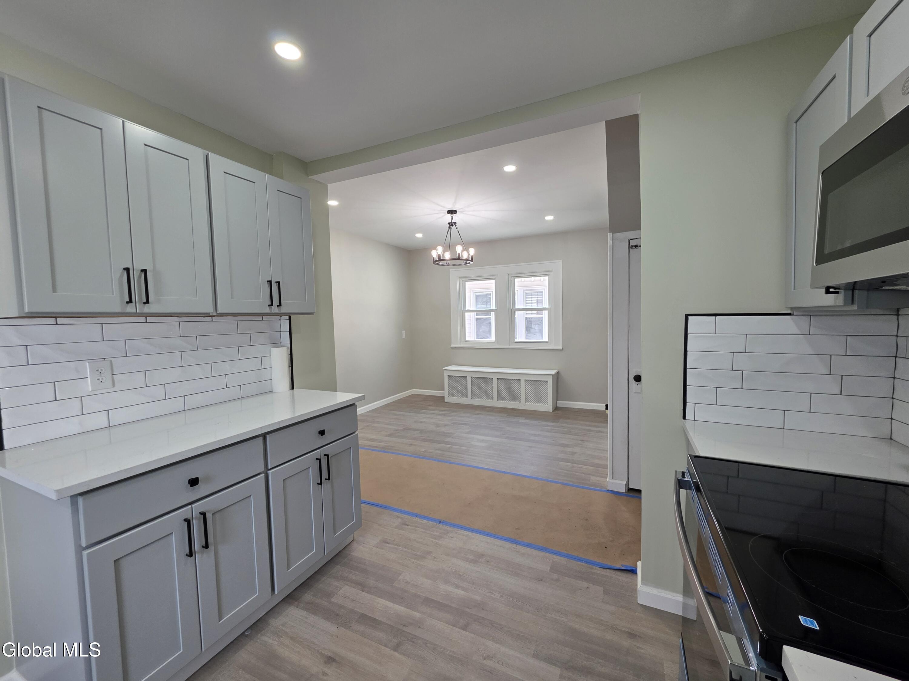 14 Crescent Avenue Amsterdam NY 12010