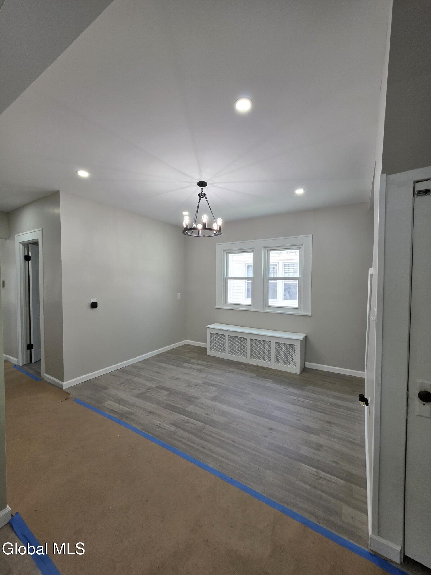 14 Crescent Avenue Amsterdam NY 12010