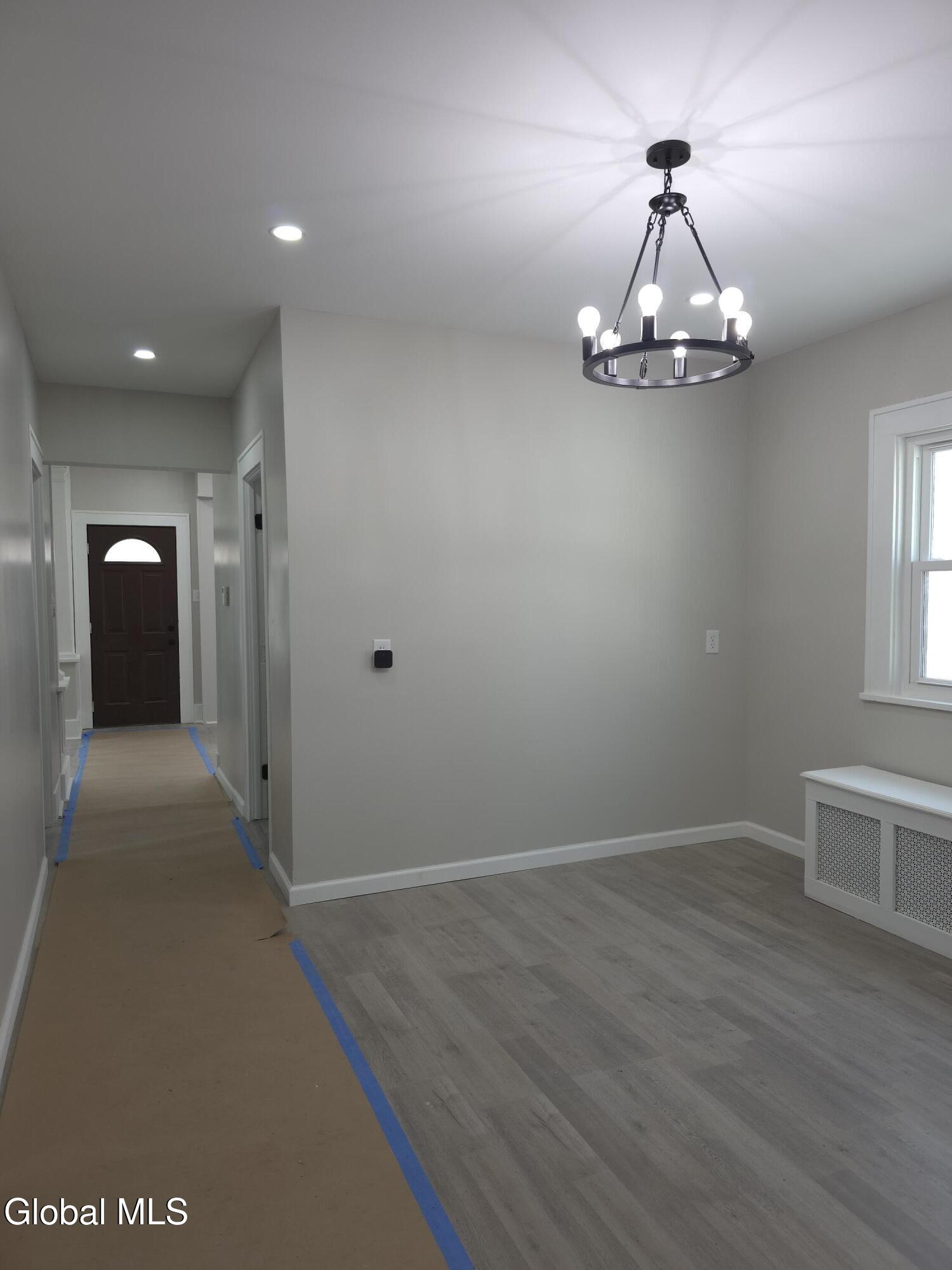 14 Crescent Avenue Amsterdam NY 12010