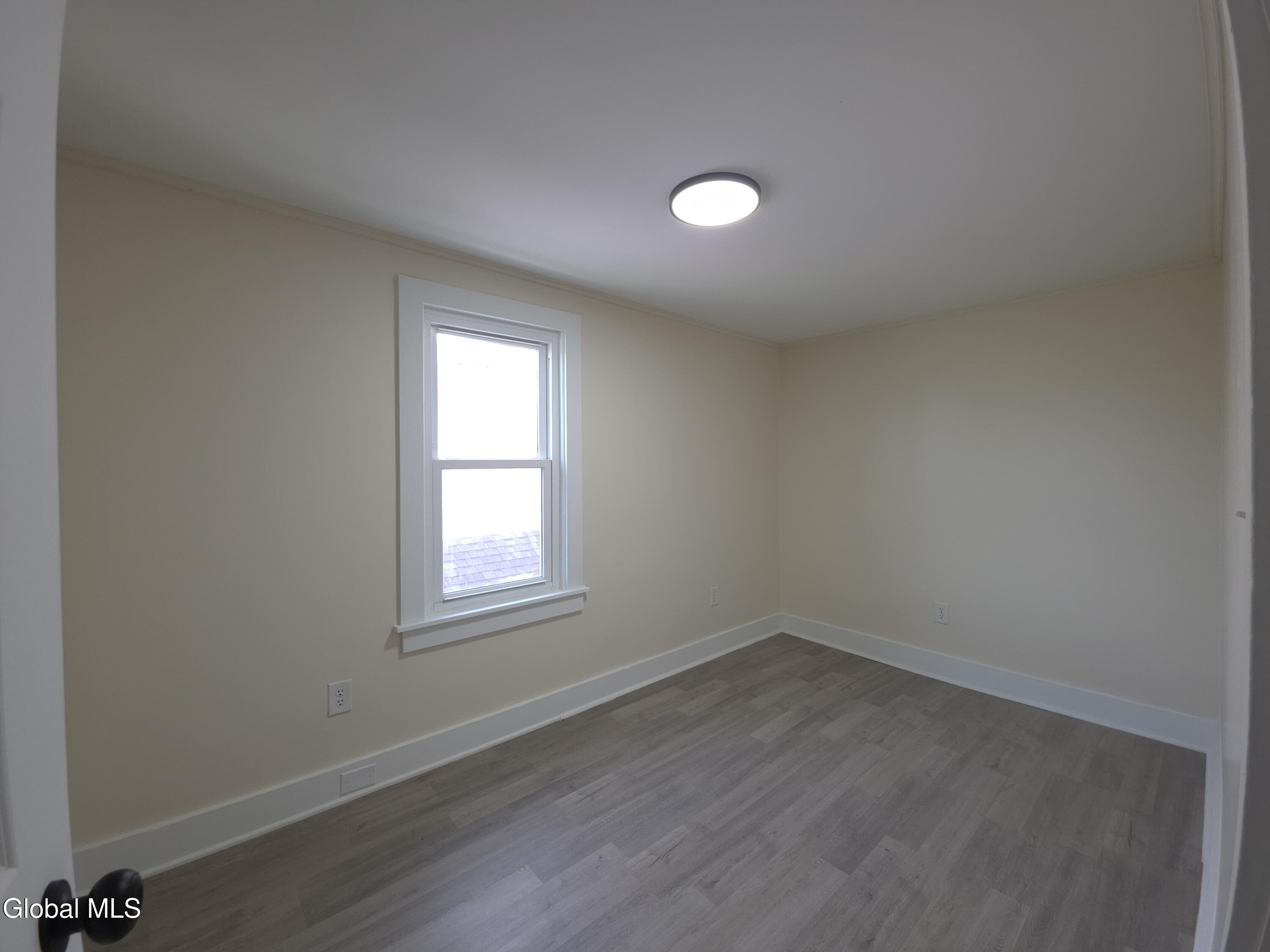 14 Crescent Avenue Amsterdam NY 12010