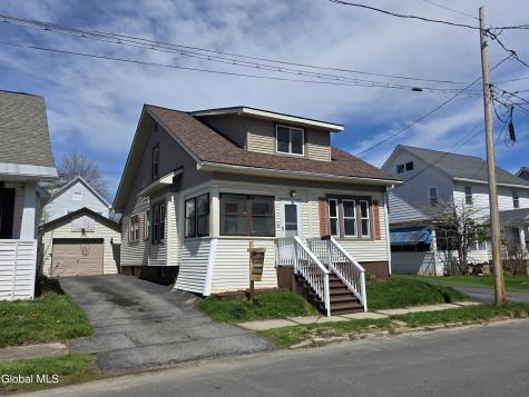 14 Crescent Avenue Amsterdam NY 12010