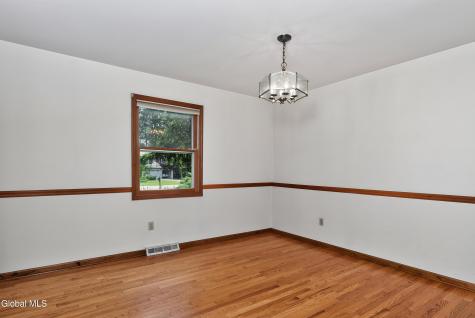 412 Persimmon Drive Schenectady NY 12303