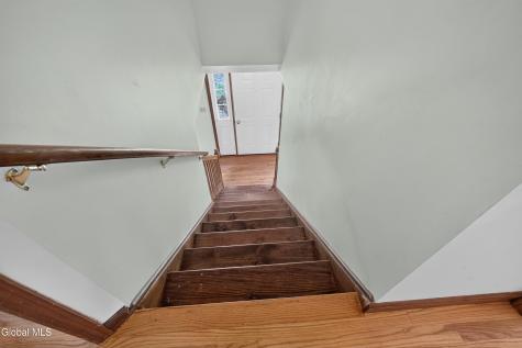 412 Persimmon Drive Schenectady NY 12303