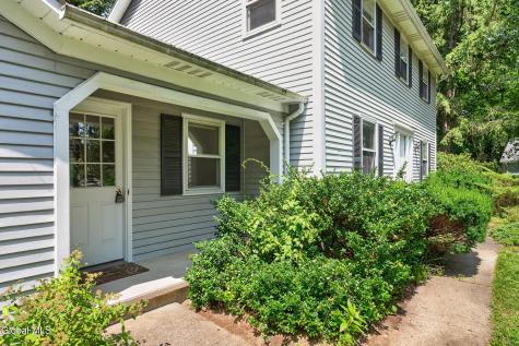 412 Persimmon Drive Schenectady NY 12303